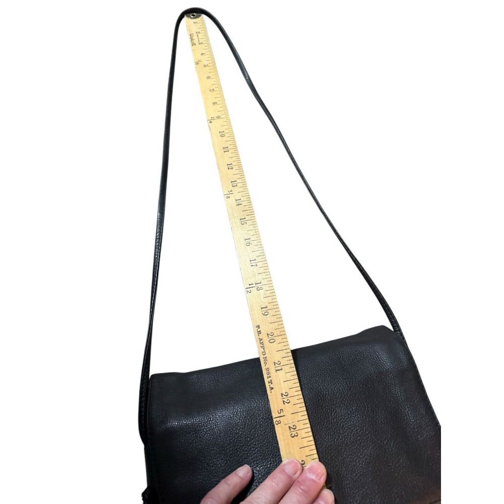 KENNETH‎ COLE REACTION Black Leather 2 Pocket Shoulder Bag Crossbody Purse - Picture 4 of 9